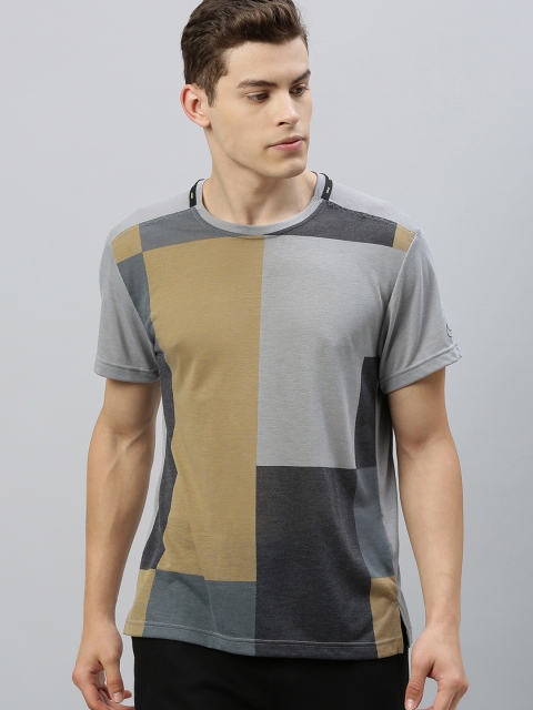 

Nike Men Grey & Black Colourblocked Round Neck Dri-Fit SS PX Training T-shirt