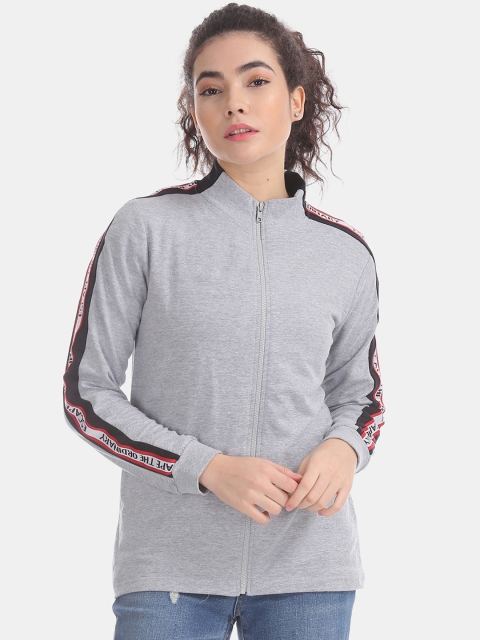 

Cherokee Women Grey Solid Sweatshirt