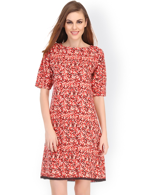 

Clovia Red Printed Nightdress NS0538P04S