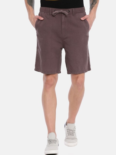 

Breakbounce Men Burgundy Solid Regular Fit Regular Shorts