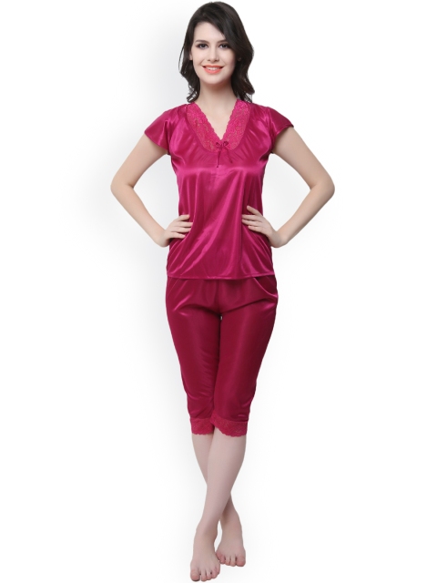 

Clovia Pink Night Suit NSM281P14