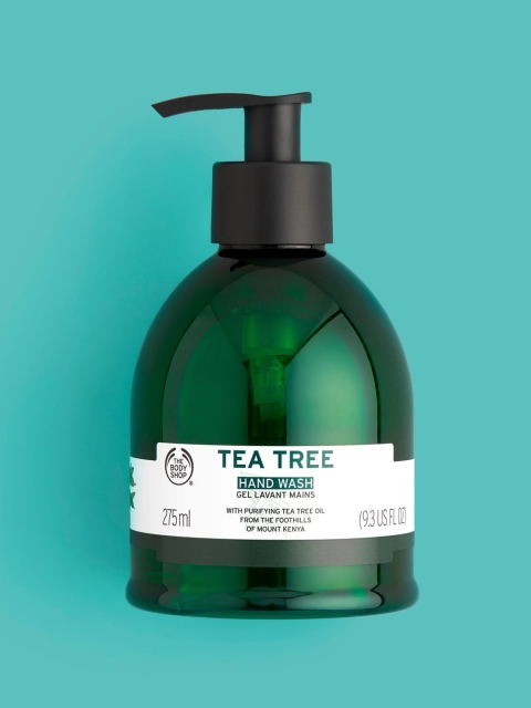 

The Body Shop Vitamin E Range Tea Tree Sustainable Hand Wash 275 ml, Green