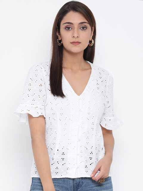 

Oxolloxo Women White Self Design Schiffli Top