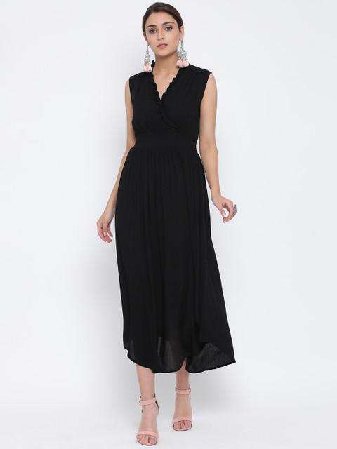 

Oxolloxo Women Black Solid Wrap Dress