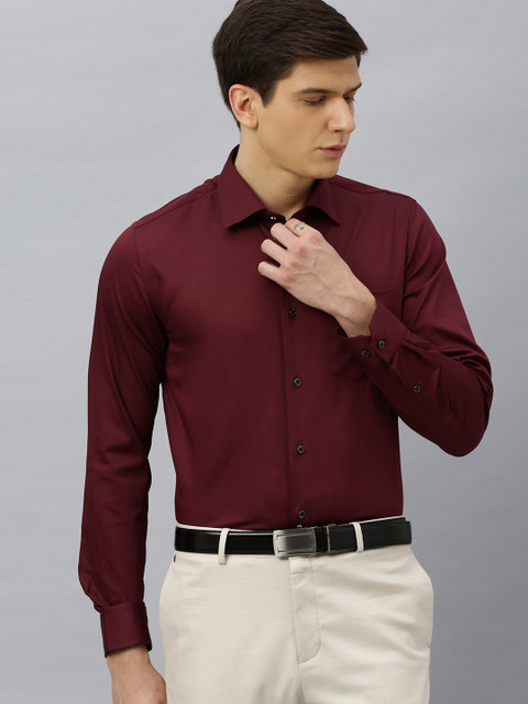 

Blackberrys Men Maroon India Slim Fit Solid Formal Shirt
