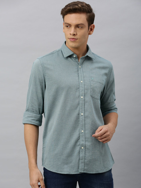 

Blackberrys Men Green Slim Fit Solid Casual Shirt