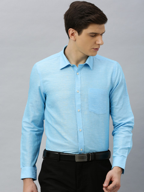 

Blackberrys Men Blue Slim Fit Solid Formal Shirt