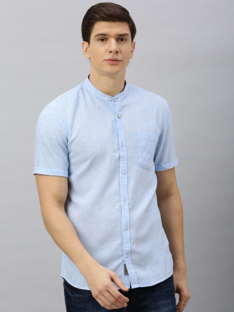 

Blackberrys Men Blue Trim Fit Solid Casual Shirt