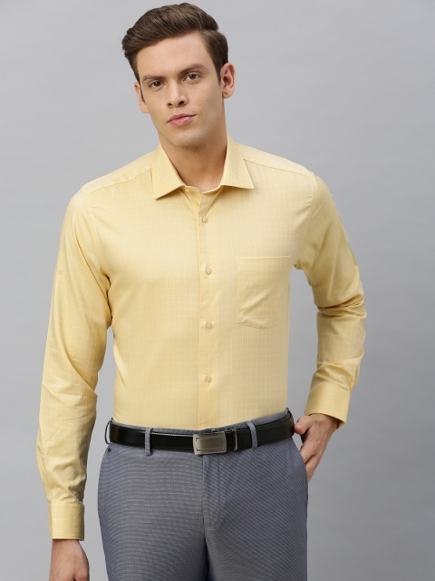 

Blackberrys Men Yellow & White Slim Fit Self-Checked Formal Shirt