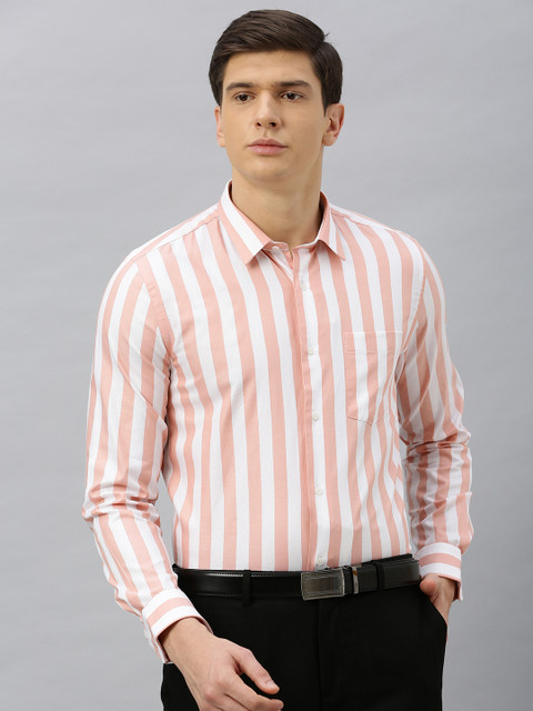 

Blackberrys Men Peach-Coloured & White India Slim Fit Candy Striped Formal Shirt