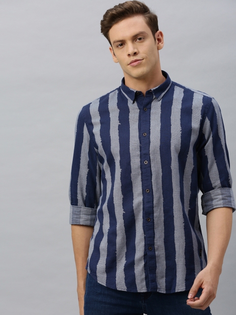 

Blackberrys Men Navy Blue & Grey Slim Fit Striped Casual Shirt