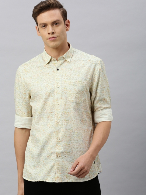 

Blackberrys Men Cream-Coloured & Orange Slim Fit Printed Casual Shirt