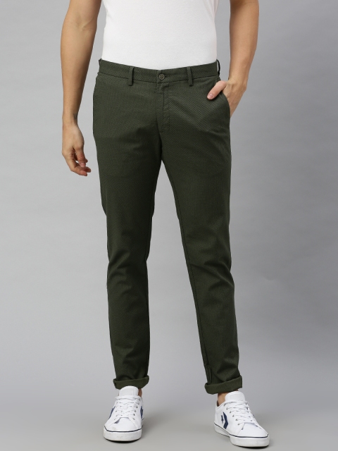

Blackberrys Men Olive Green Narrow Tailored Fit Self Design Regular Trousers