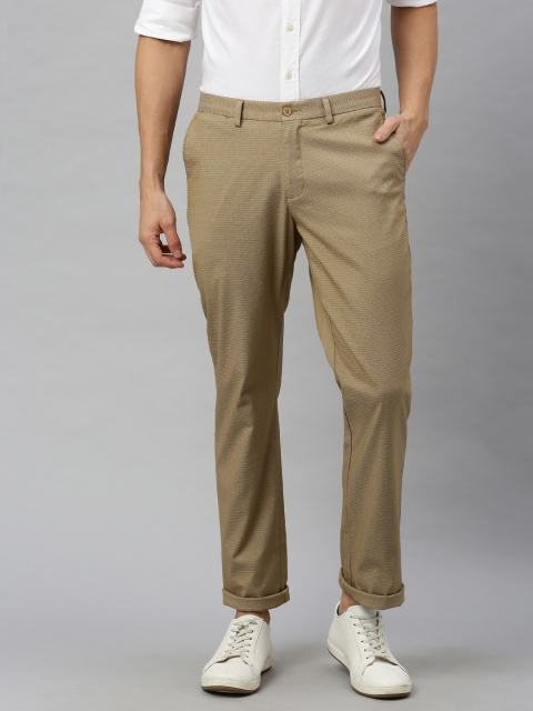 

Blackberrys Men Khaki Smart Regular Fit Self Design Regular Trousers