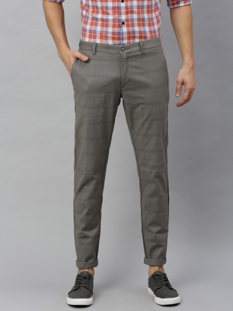 

Blackberrys Men Grey Phoenix Fit Checked Regular Trousers