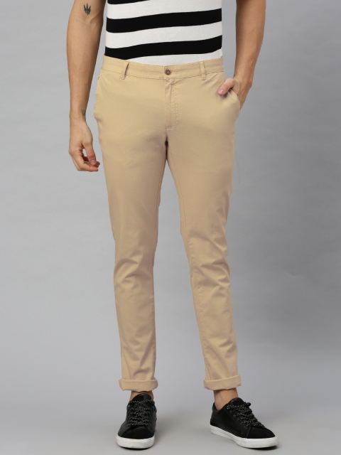 

Blackberrys Men Off-White Roger Slim Fit Self Design Regular Trousers