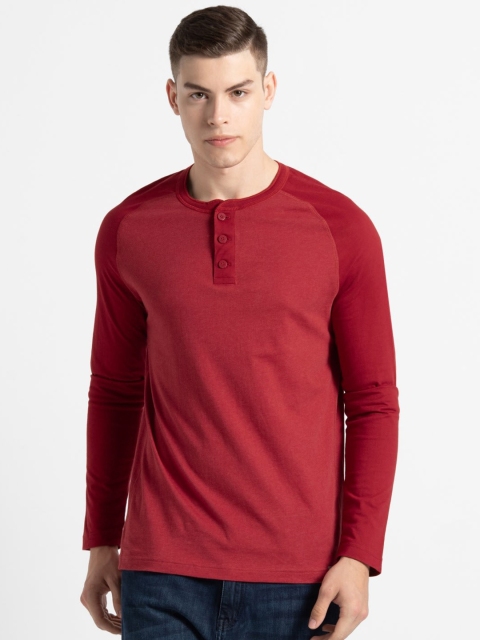 

Jockey Men Red Solid Henley Neck Tshirt