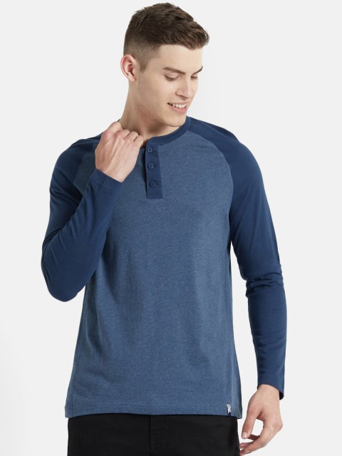 

Jockey Men Blue Solid Henley Neck Lounge T-shirt