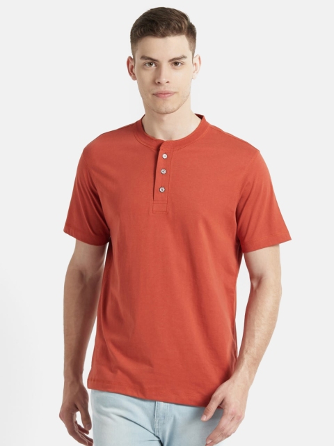 

Jockey Men Orange Solid Henley Neck T-shirt