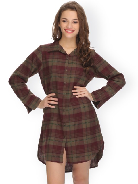 

Clovia Green & Maroon Checked Sleep Shirt NS0522P17