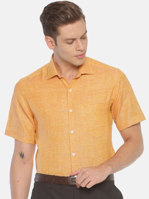 

Linen Club Men Orange Regular Fit Solid Linen Formal Shirt