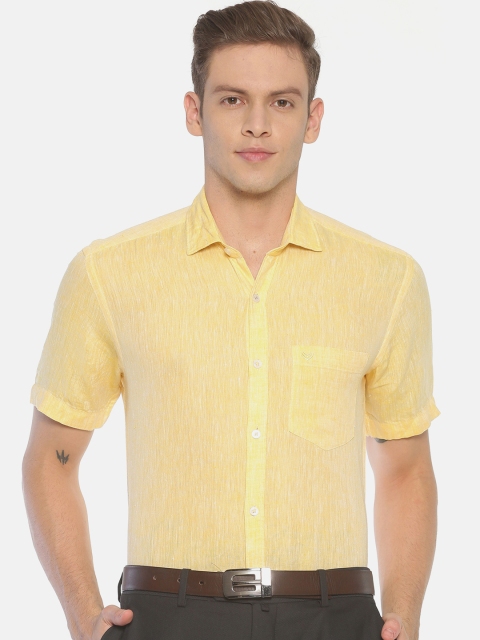 

Linen Club Men Yellow Slim Fit Solid Linen Formal Shirt
