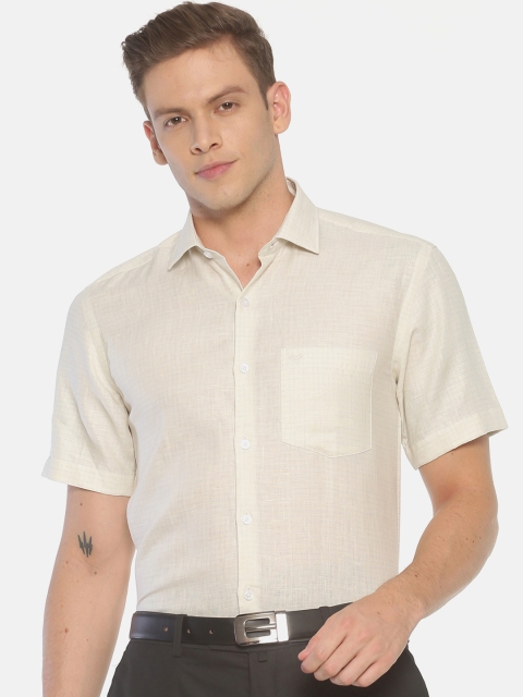 

Linen Club Men Beige Regular Fit Solid Linen Formal Shirt