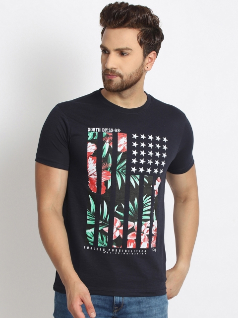 

98 Degree North Men Navy Blue Tropical Print Round Neck T-shirt