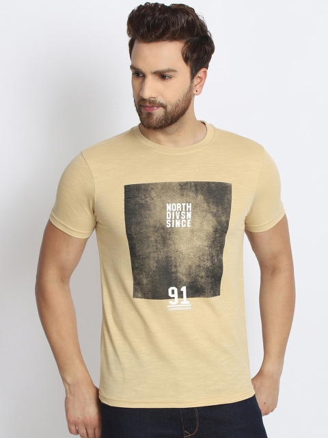 

98 Degree North Men Beige Printed Round Neck T-shirt