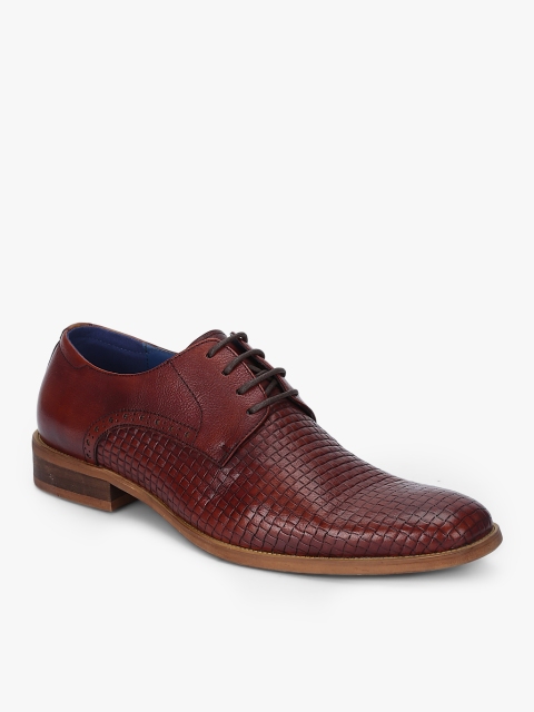 

Cobblerz Men Maroon Textured Leather Derbys