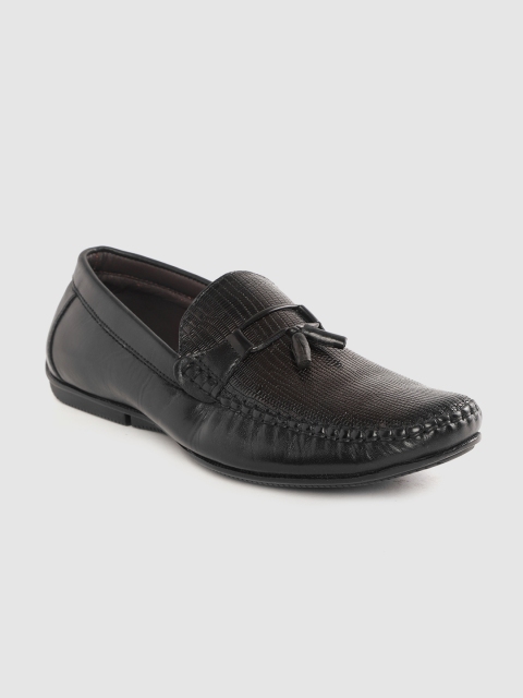 

Egoss Men Black Snakeskin Textured Leather Driving Shoes with Tasselled Detail