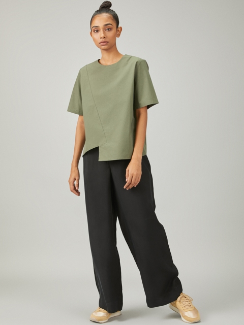 

Bhaane Women Olive Green Solid Top