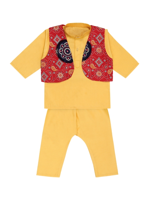 

Superminis Boys Yellow Solid Kurta with Pyjamas & Jacket