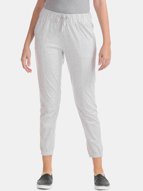 

Sugr Women Grey Solid Cropped Active Joggers