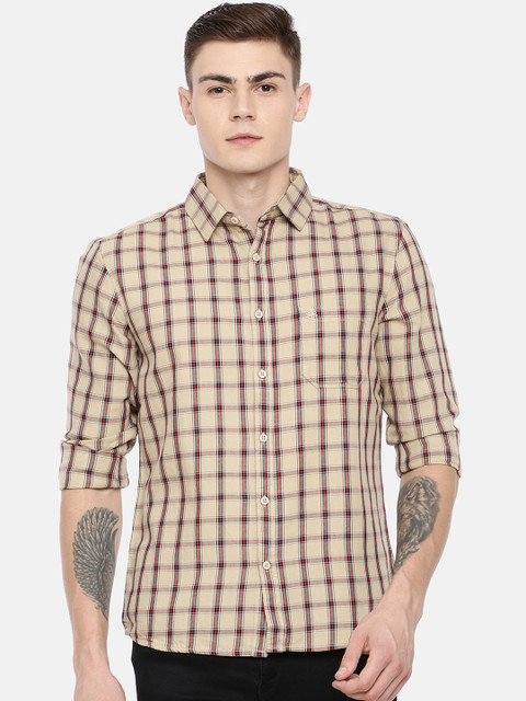 

Chennis Men Beige & Maroon Slim Fit Checked Casual Shirt