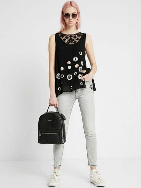 

Desigual Women Black & White Floral Printed Top