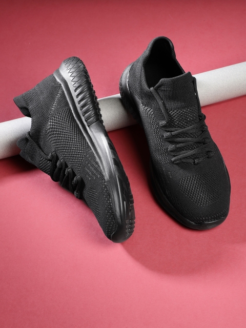 

Crew STREET Men Black Woven Design Running Shoes