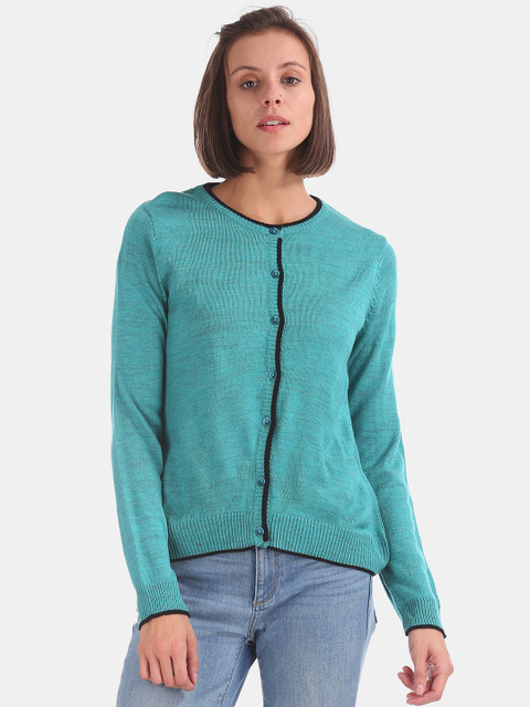 

Cherokee Women Green Solid Cardigan Sweater