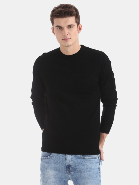

Ruggers Men Black Solid Pullover