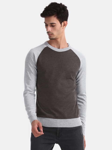 

Ruggers Men Charcoal Grey Solid Pullover