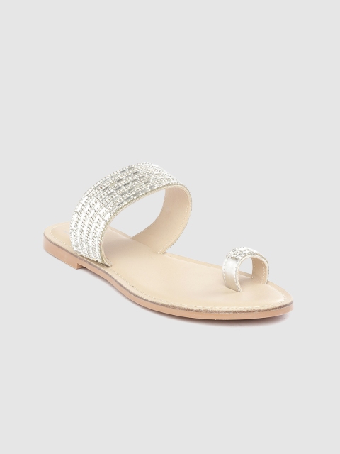 

MS. CL by Carlton London Women Silver-Toned Stone-Studded One Toe Flats
