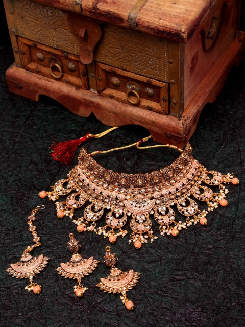 

ANIKAS CREATION Gold-Plated Kundan-Studded Enamelled Jewellery Set