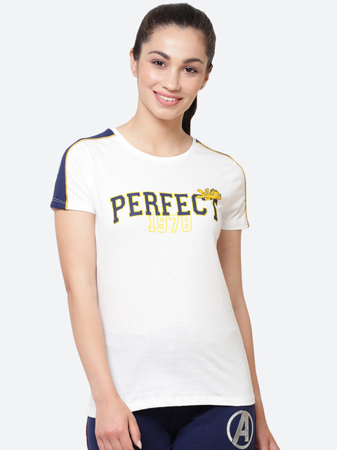 

Free Authority Women Off-White Printed Round Neck T-shirt