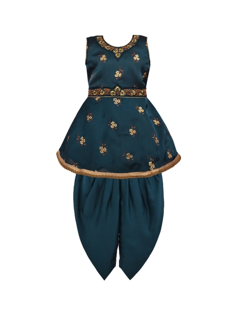 

Wish Karo Girls Green Floral Print Kurta with Dhoti Pants