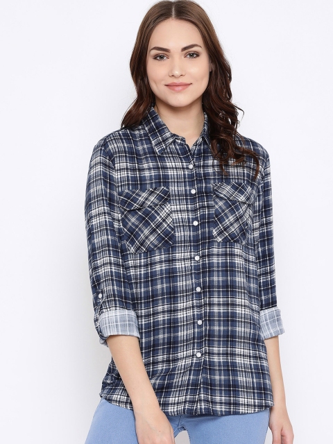 

METTLE Women Blue & White Regular Fit Checked Casual Shirt