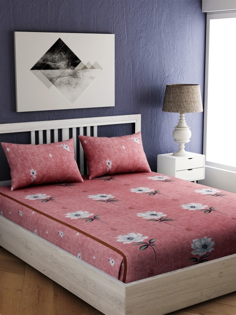 

EverHOME Peach-Coloured & Off-White Floral 144 TC Cotton 1 King Bedsheet with 2 Pillow Covers