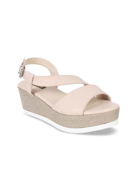 

Flat n Heels Women Pink Solid Sandals