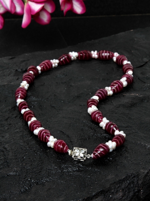 

DUGRISTYLE Brown & White Copper Handcrafted Necklace, Red