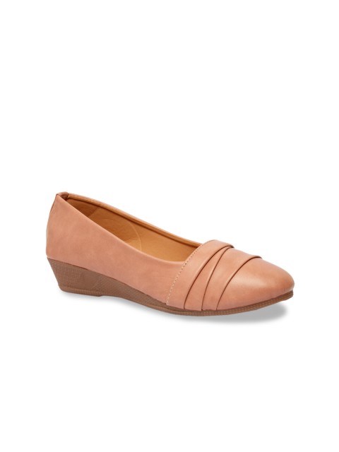 

Butterflies Women Pink Solid Pumps