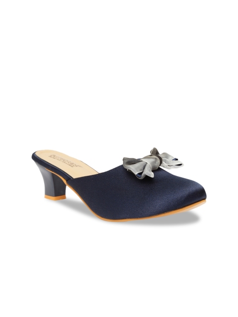 

Butterflies Women Navy Blue & Beige Solid Pumps